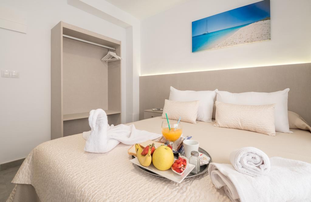 Hostal Romerito Малага Экстерьер фото